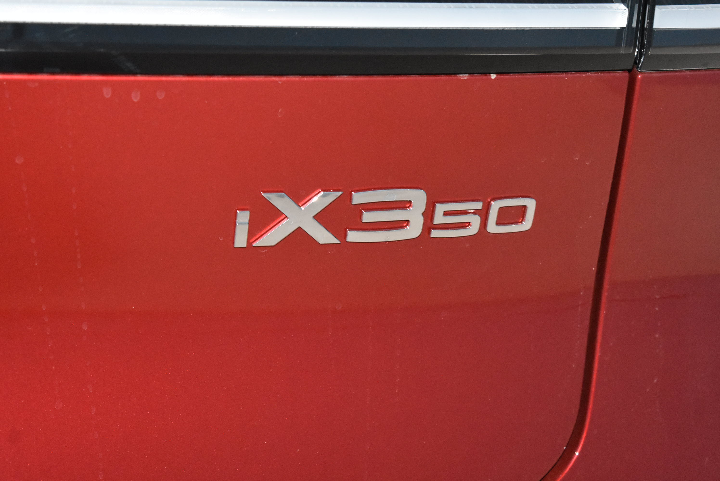 New 2027 BMW iX3 50 xDrive w/ M Sport Professional Package AWD/4WD image 23