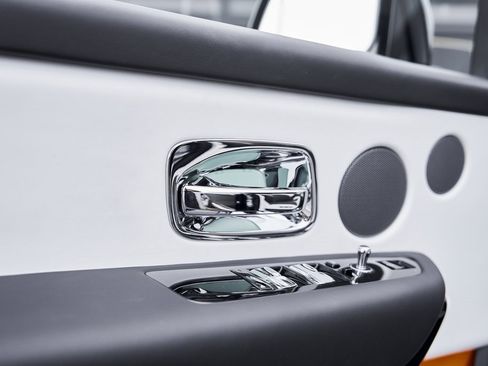 Used 2026 Rolls-Royce Cullinan Base image 38