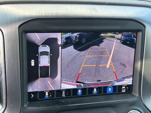 Used 2022 GMC Sierra 2500 Denali image 47