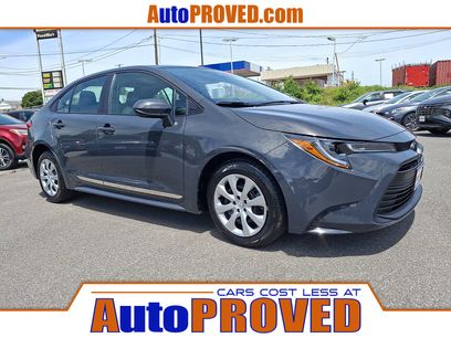 Used 2025 Toyota Corolla LE