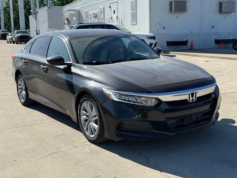 Used 2020 Honda Accord LX image 4