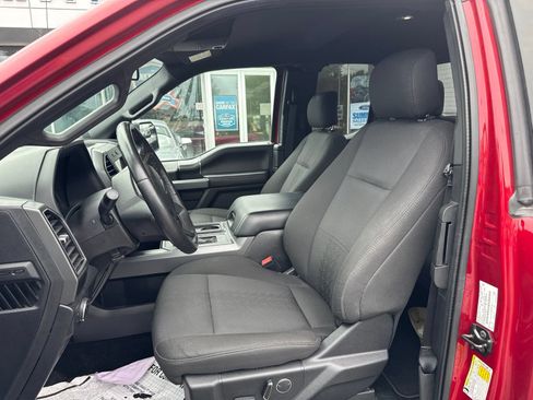 Used 2018 Ford F150 XLT w/ Equipment Group 302A Luxury AWD/4WD image 3
