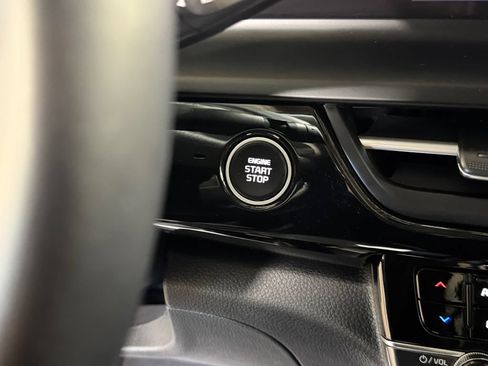 Certified 2024 Kia Seltos S AWD/4WD image 29