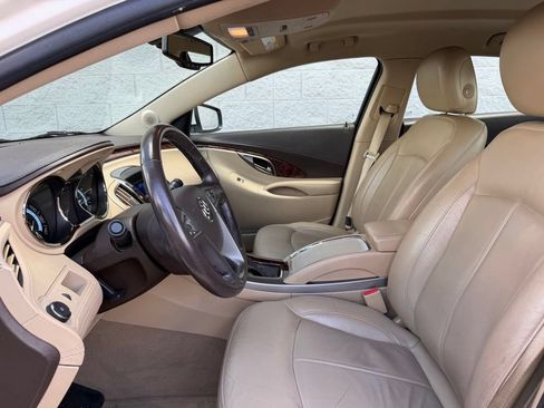 Used 2012 Buick LaCrosse Premium w/ Entertainment Package FWD image 9