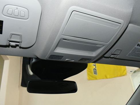 Used 2024 Ford Escape Platinum AWD/4WD image 33