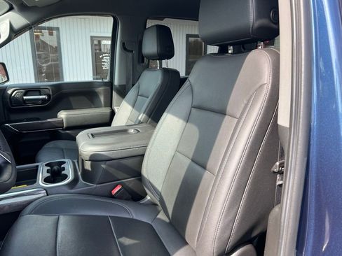 Used 2022 Chevrolet Silverado 1500 LTZ w/ Z71 Off-Road Package image 12