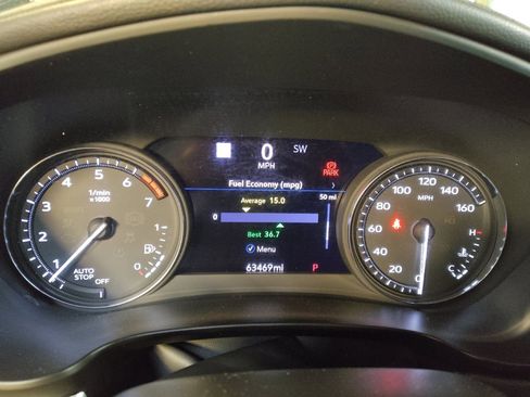 Used 2019 Cadillac XT4 Premium Luxury w/ Technology Package image 23