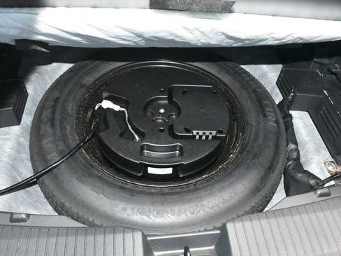 Used 2023 Nissan Rogue SL AWD/4WD image 33