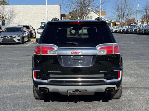 Used 2017 GMC Terrain Denali image 3
