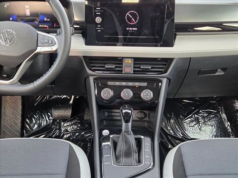 New 2026 Volkswagen Taos S image 13