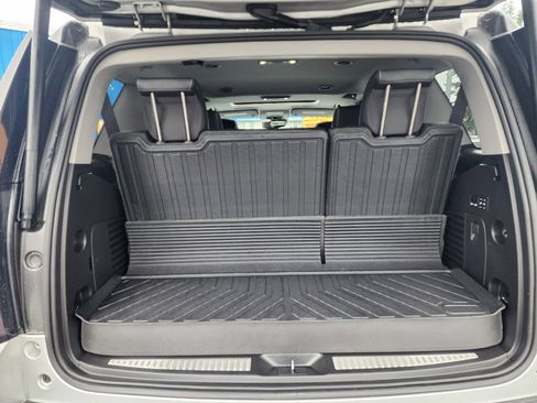 Used 2019 GMC Yukon SLT image 28