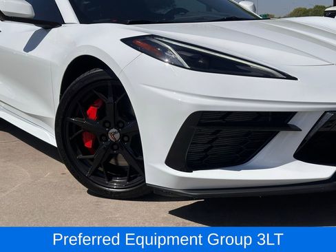Used 2020 Chevrolet Corvette Stingray Premium Cpe w/ 3LT Preferred Equipment Group image 2