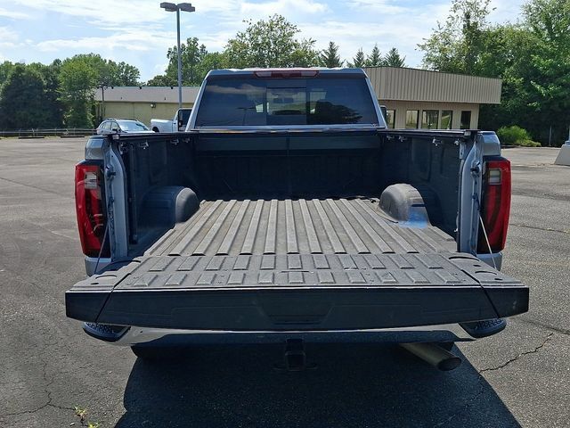 Used 2024 GMC Sierra 2500 SLT w/ SLT Premium Package AWD/4WD image 21