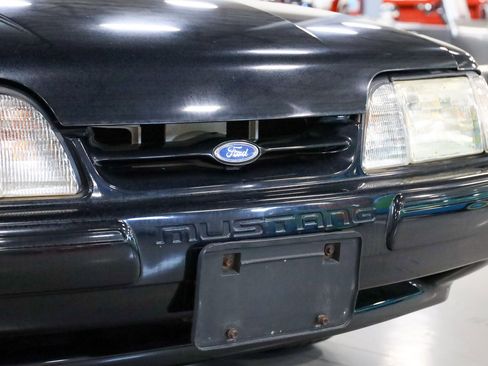 Used 1993 Ford Mustang LX image 38