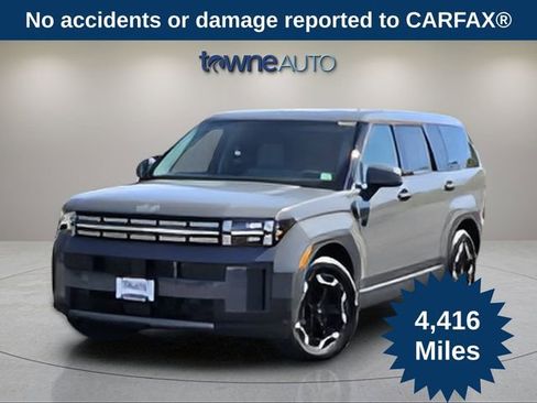 Used 2026 Hyundai Santa Fe SE AWD/4WD image 1