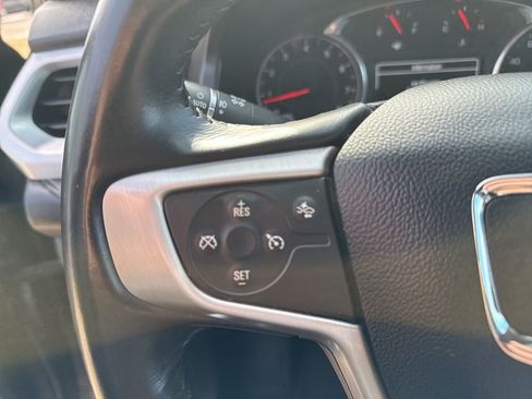 Certified 2019 GMC Acadia SLT image 40