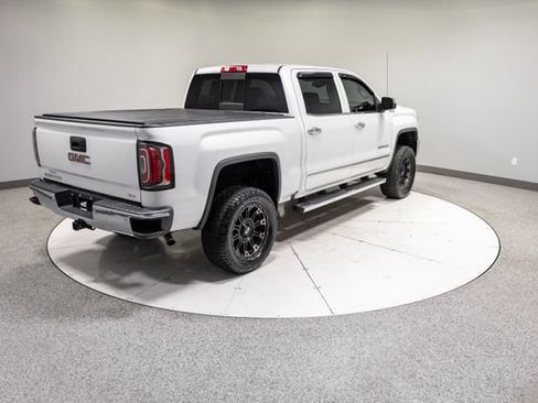 Used 2017 GMC Sierra 1500 SLT AWD/4WD image 33