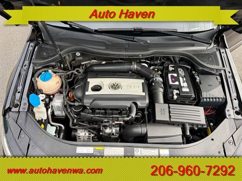 Used 2013 Volkswagen CC R-Line FWD image 11