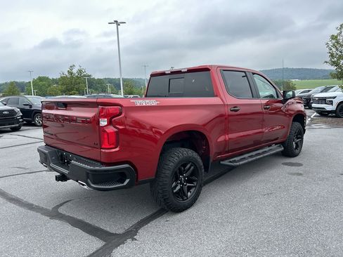 Used 2021 Chevrolet Silverado 1500 LT Trail Boss w/ Convenience Package II AWD/4WD image 7