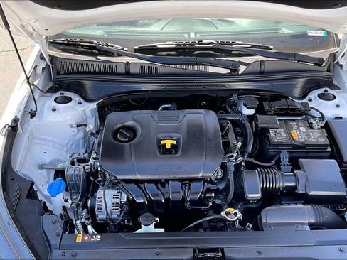 Used 2023 Kia Forte GT-Line w/ GT-Line Technology Package image 9