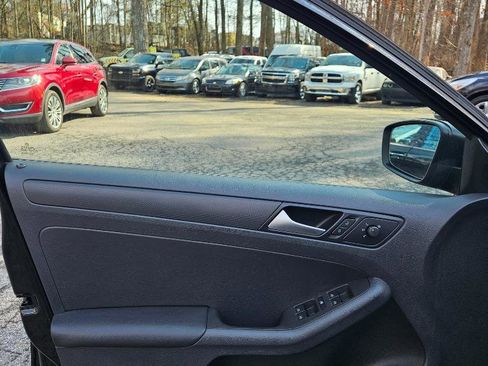 Used 2014 Volkswagen Jetta S image 15