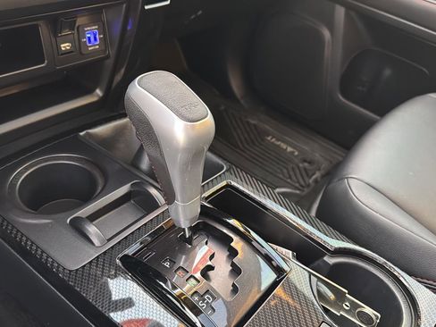 Certified 2023 Toyota 4Runner TRD Off-Road Premium w/ Moonroof Package image 25