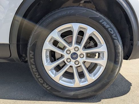 Used 2020 Ford Escape SE AWD/4WD image 16