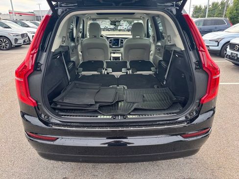 Used 2023 Volvo XC90 B5 Core w/ Protection Package Premier AWD/4WD image 28