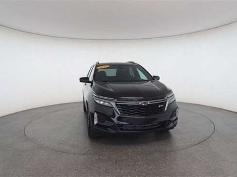 Used 2022 Chevrolet Equinox RS w/ Infotainment Package image 30