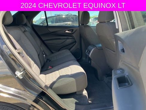 Used 2024 Chevrolet Equinox LT image 14