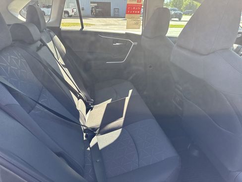 New 2025 Toyota RAV4 XLE w/ Convenience Package FWD image 27