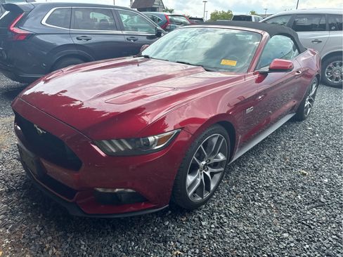 Used 2016 Ford Mustang GT Premium w/ Equipment Group 401A RWD image 3