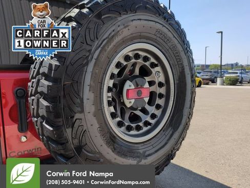 Used 2018 Jeep Wrangler Unlimited Rubicon AWD/4WD image 29