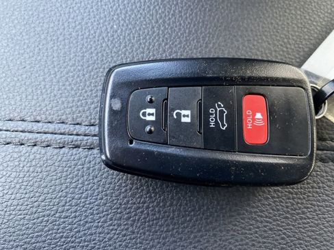 Certified 2025 Toyota RAV4 XLE Premium image 33