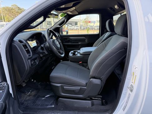 Used 2024 RAM 3500 Tradesman image 16