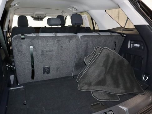 Certified 2025 Ford Explorer Active image 15