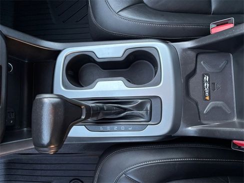 Used 2021 Chevrolet Colorado ZR2 image 19
