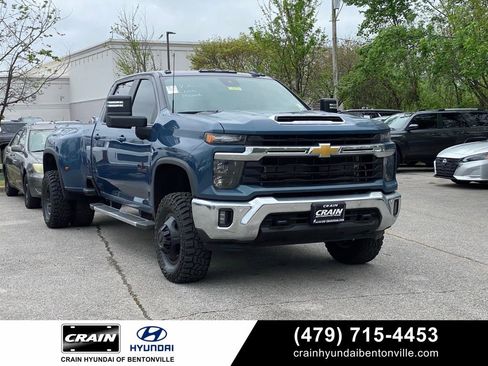 Used 2025 Chevrolet Silverado 3500 LT w/ Texas Edition image 1