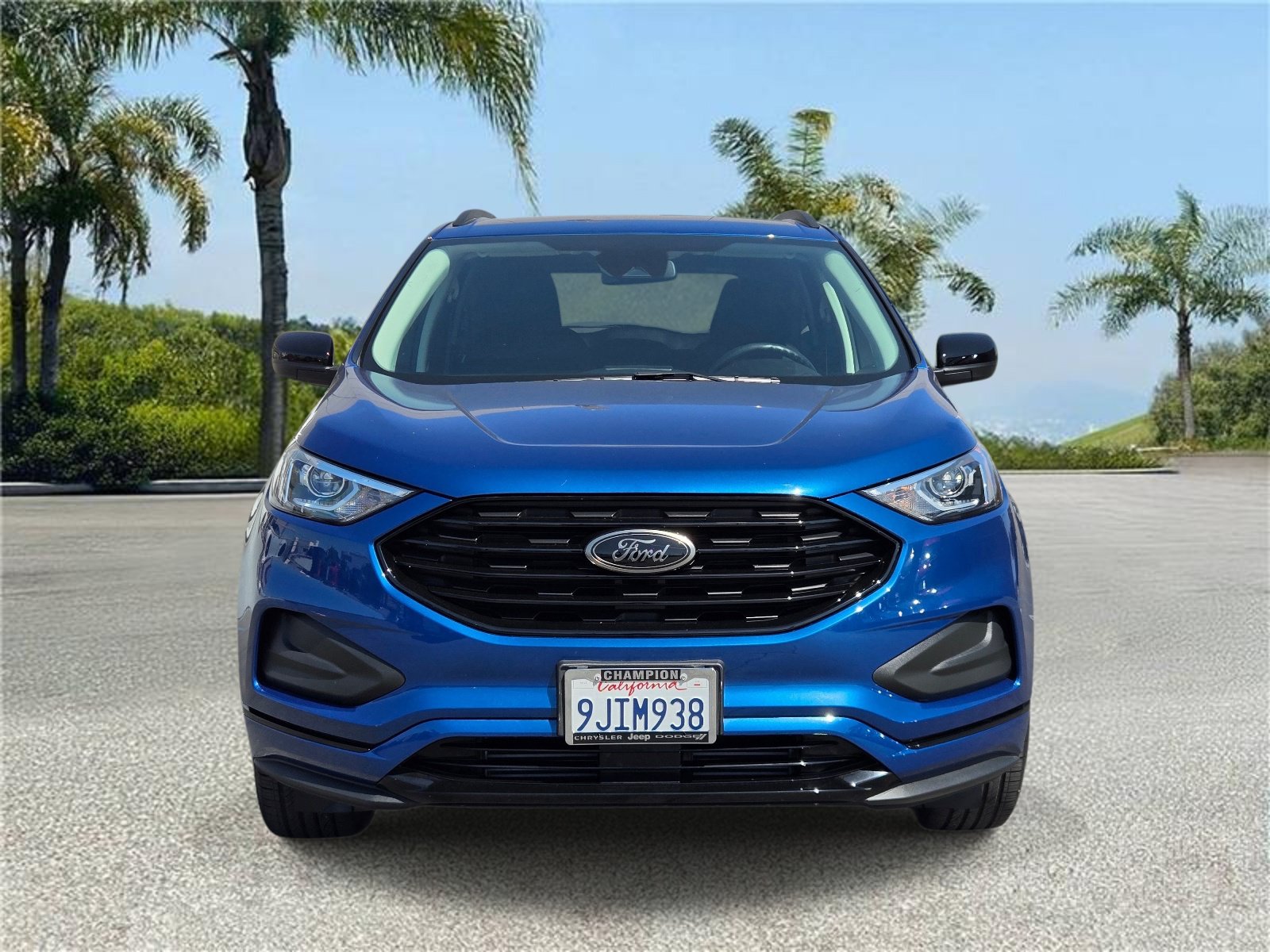 Used 2023 Ford Edge SE w/ Black Appearance Package AWD/4WD image 3