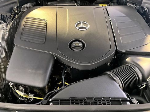 New 2026 Mercedes-Benz GLC 300 4MATIC image 14