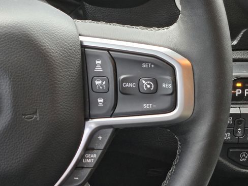 Used 2025 RAM 1500 Big Horn image 15