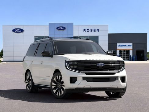 New 2026 Ford Expedition Platinum w/ Driver's Package AWD/4WD image 4