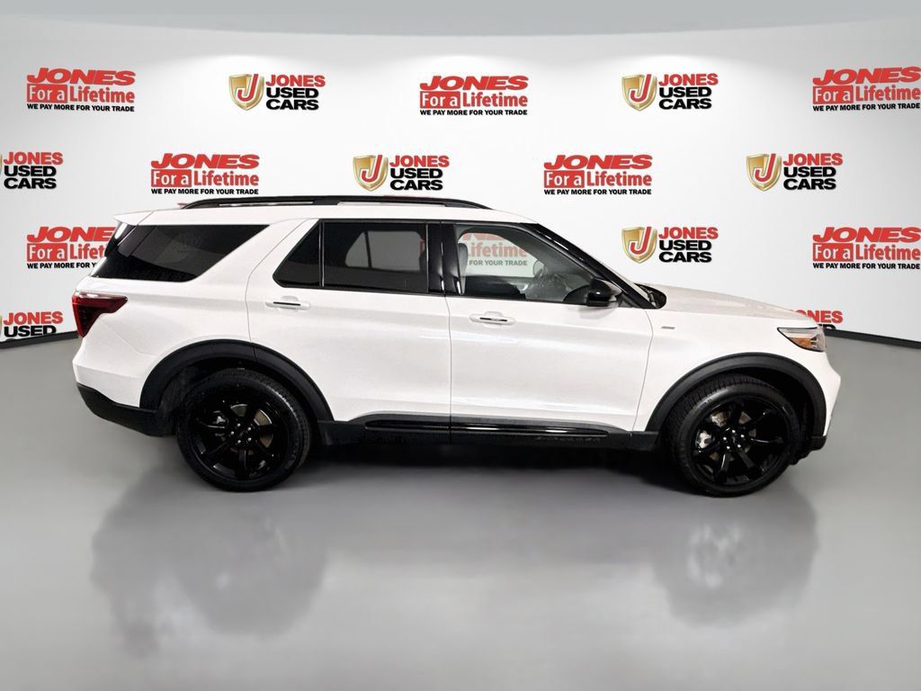 Used 2023 Ford Explorer ST-Line w/ Class IV Trailer Tow Package AWD/4WD image 19