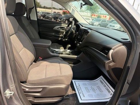 Used 2020 Chevrolet Traverse LS AWD/4WD image 21