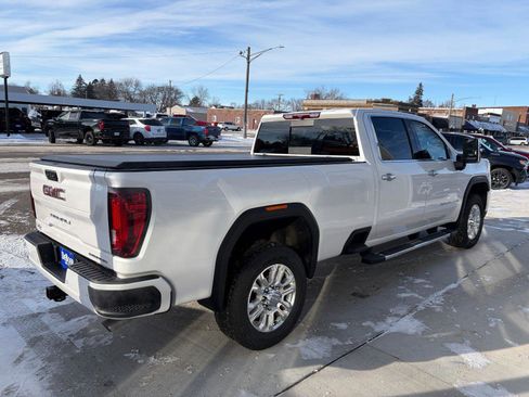 Used 2023 GMC Sierra 2500 Denali image 5