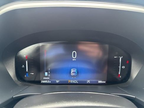 Used 2025 Ford Escape Active AWD/4WD image 13