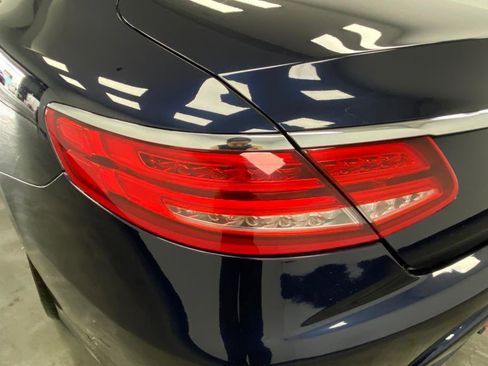 Used 2015 Mercedes-Benz S 550 4MATIC Coupe w/ Sport Package image 12