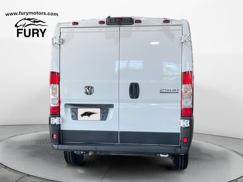 Used 2025 RAM ProMaster 2500 w/ Safety Group FWD image 5