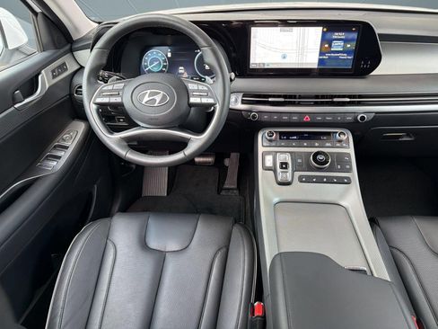 Used 2025 Hyundai Palisade SEL FWD image 29