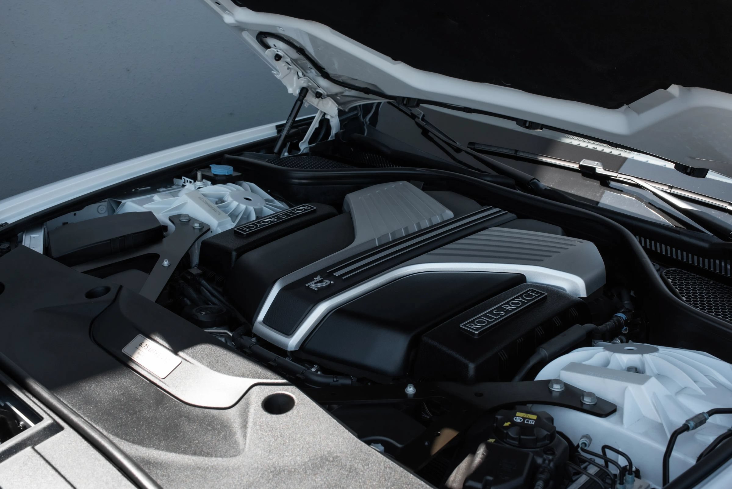 Used 2021 Rolls-Royce Ghost AWD/4WD image 38